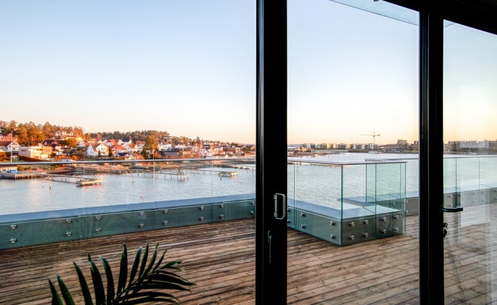 Bi-folding doors