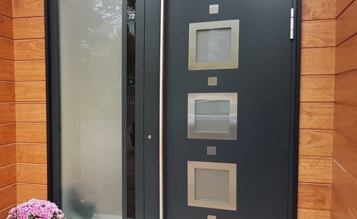 Aluminium Entrance Doors