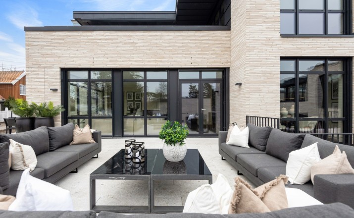 Strømmen aluminium windows and doors, Strømmen aluminiumsvinduer og aluminiumsdører