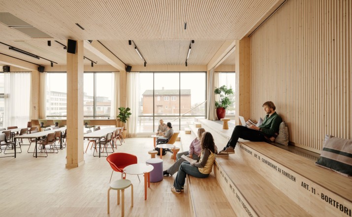 Strømmen AS Schüco aluminium, vinduer, dører og foldedører, Schüco aluminium windows, doors and bi-folding doors