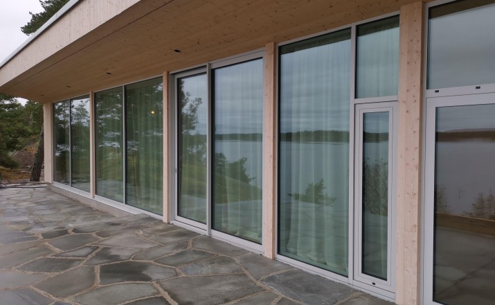 Strømmen AS Schüco aluminium, vinduer, dører og foldedører, Schüco aluminium windows, doors and bi-folding doors