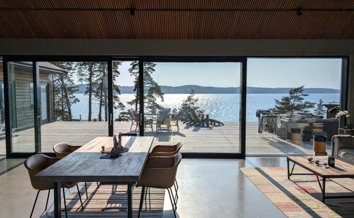 Strømmen sliding door, heve-skyvedør
