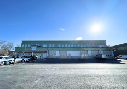 Sigtuna Vatten & Renhållning ABs kombinerte lager- og kontorbygg.